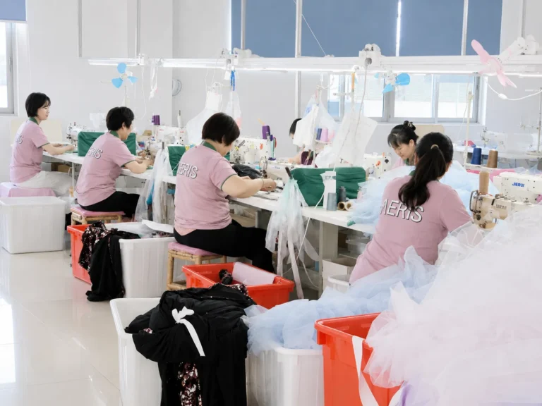 Prom & Evening Dresses Manufacturer for Global Fashion Businesses